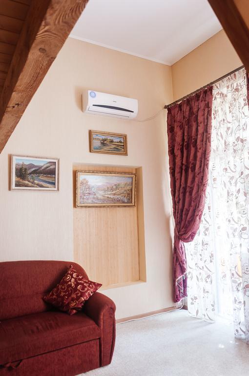 Apartment Na Shevchenka 3 Lviv Extérieur photo
