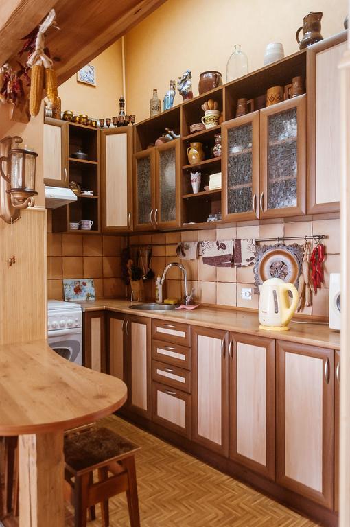 Apartment Na Shevchenka 3 Lviv Extérieur photo